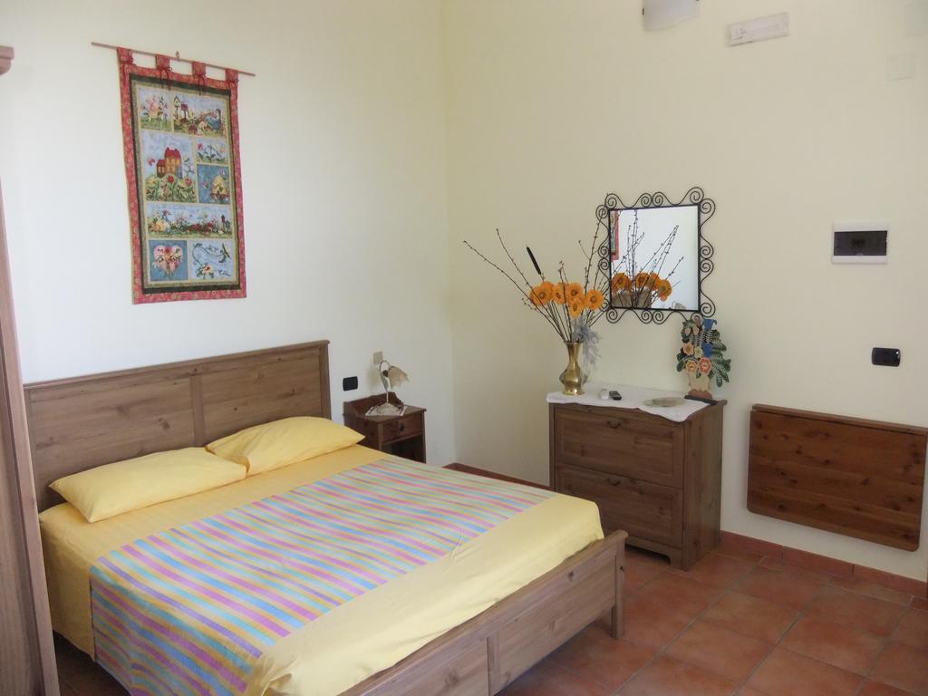 Agriturismo Fiori D'Arancio Palagiano Kamer foto